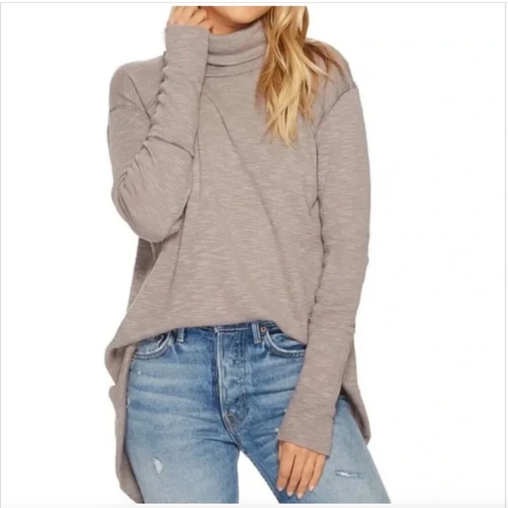 FREE PEOPLE WE THE FREE "Tara" Light Weight Turtleneck with Open Back - Small